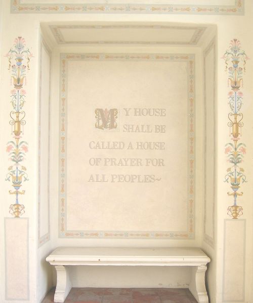 Inscription inside Neighborhood Church entrance